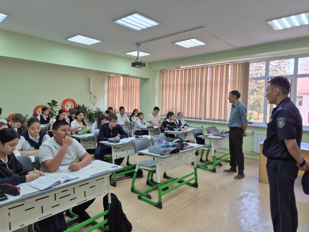 Инспектормен әңгіме «Әрекет және әрекетсіздік»/ беседа с инспектором "Действие и бездействие"